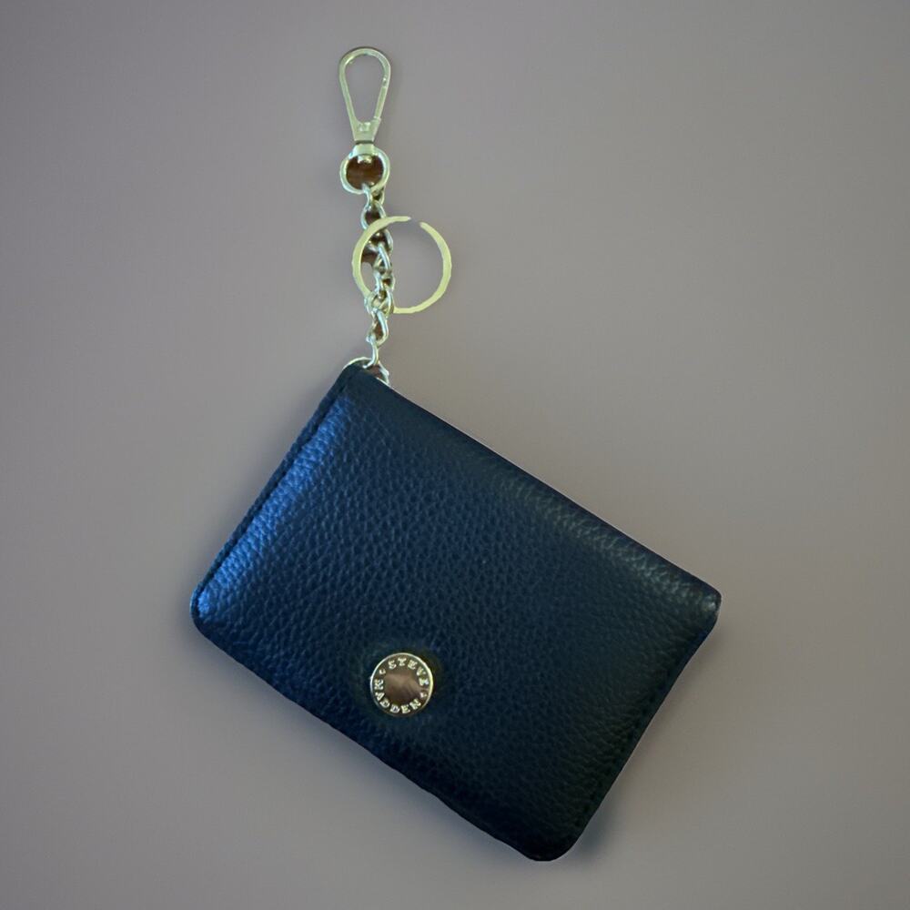 Steve Madden Black Leather Keychain Card Holder Wallet Gold Snap ID